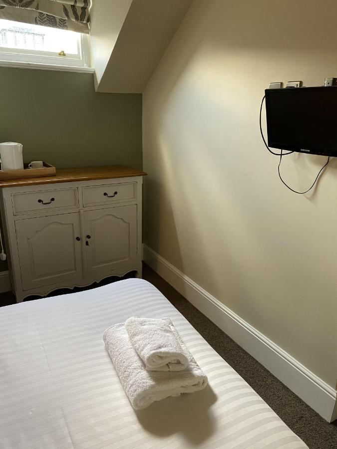 Hotel The Plough Alnwick Esterno foto