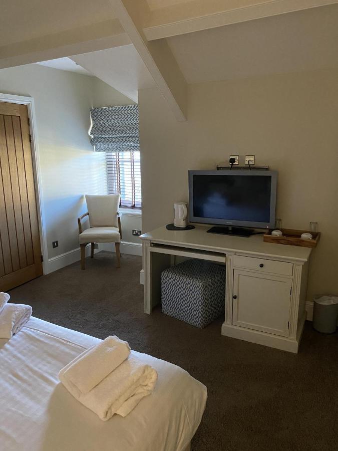 Hotel The Plough Alnwick Esterno foto